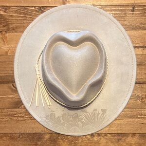Heart Crowned Wide Brim Suede Ranch Hat - Light Taupe